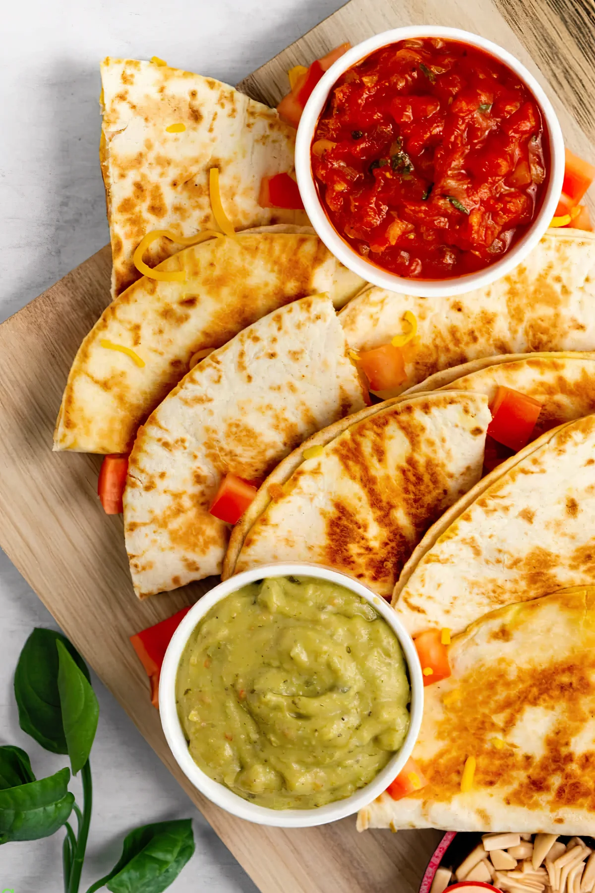 quick & easy quick & easy recipe served with sauces